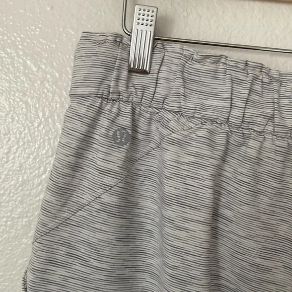 lululemon athletica Gray Women's Pants - Picture 9 of 11